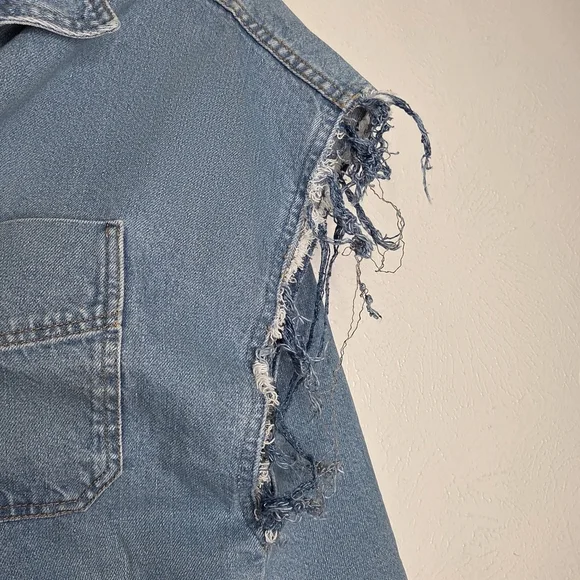 We The Free Madison City Denim DYI Vest Jacket Women's Size Medium Altered - Picture 6 of 16